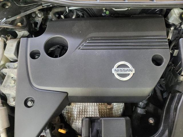 Photo of 2015 Gun Metallic Nissan Altima