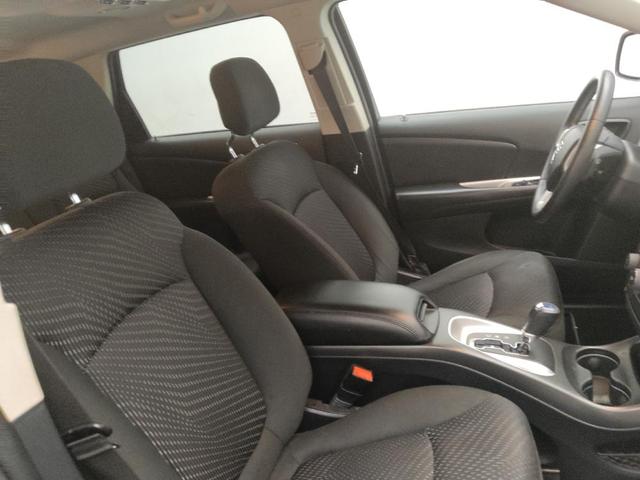 Photo of 2018 Pitch Black Clearcoat Dodge Journey