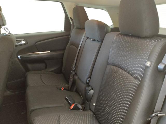 Photo of 2018 Pitch Black Clearcoat Dodge Journey