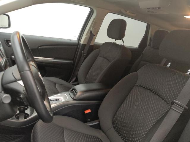 Photo of 2018 Pitch Black Clearcoat Dodge Journey