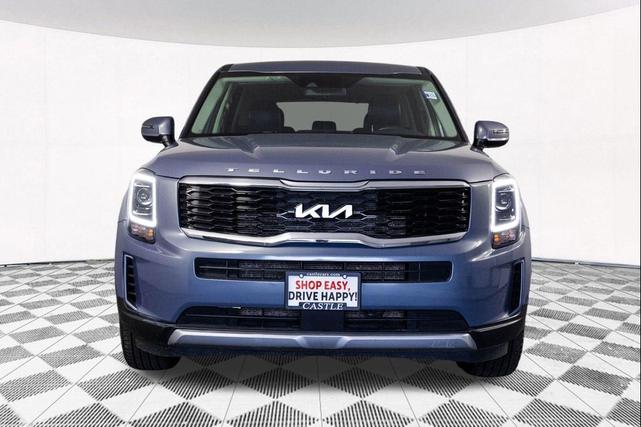 Photo of 2022 Everlasting Silver Kia Telluride