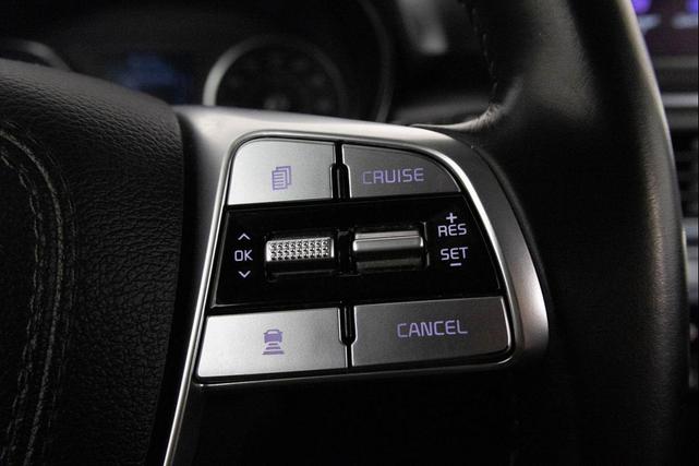 Photo of 2022 Everlasting Silver Kia Telluride