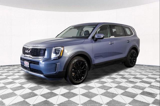 Photo of 2022 Everlasting Silver Kia Telluride