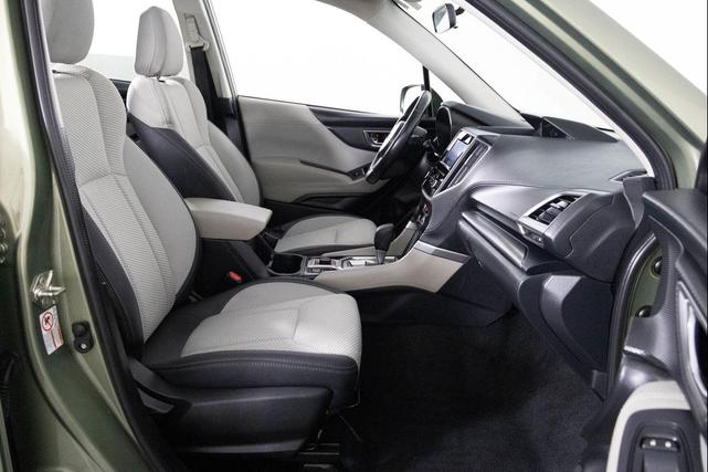 Photo of 2019 Jasper Green Metallic Subaru Forester