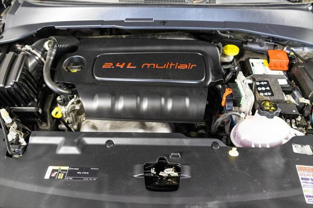 Photo of 2022 Granite Crystal Metallic Clearcoat Jeep Compass