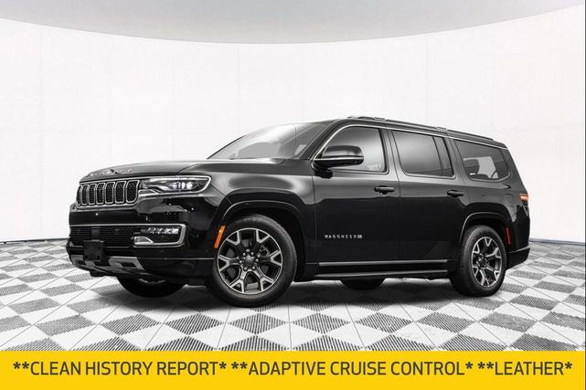 Photo of 2023 Diamond Black Crystal Pearlcoat Jeep Wagoneer