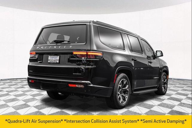 Photo of 2023 Diamond Black Crystal Pearlcoat Jeep Wagoneer