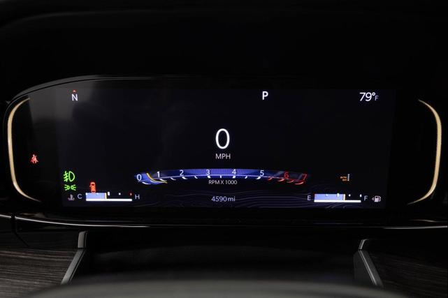 Photo of 2023 Diamond Black Crystal Pearlcoat Jeep Wagoneer