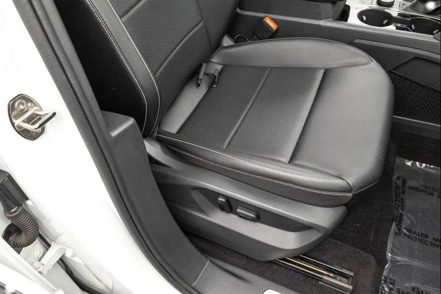 Photo of 2021 White Volkswagen Atlas