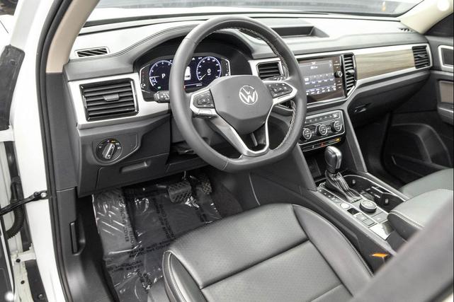 Photo of 2021 White Volkswagen Atlas