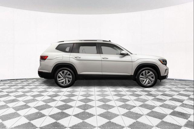 Photo of 2021 White Volkswagen Atlas