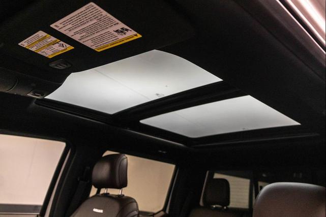 Photo of 2016 White Platinum Metallic Tri-Coat Ford F-150