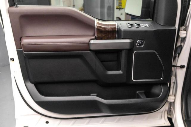 Photo of 2016 White Platinum Metallic Tri-Coat Ford F-150