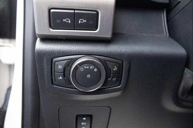 Photo of 2016 White Platinum Metallic Tri-Coat Ford F-150