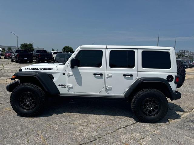 Photo of 2023 Bright White Clearcoat Jeep Wrangler