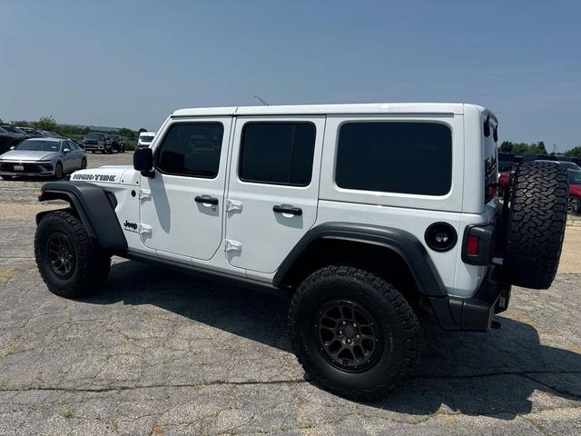 Photo of 2023 Bright White Clearcoat Jeep Wrangler