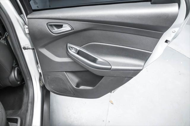 Photo of 2016 Ingot Silver Ford Focus