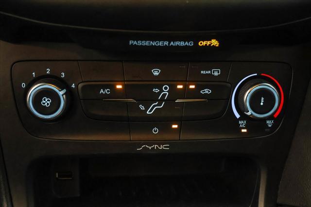 Photo of 2016 Ingot Silver Ford Focus