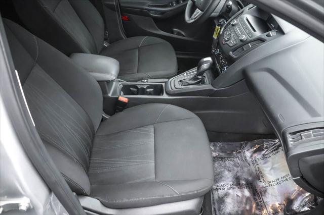 Photo of 2016 Ingot Silver Ford Focus