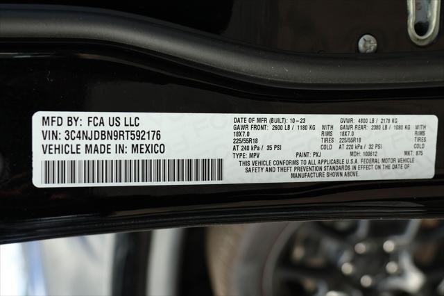 Photo of 2024 Diamond Black Crystal Pearlcoat Jeep Compass
