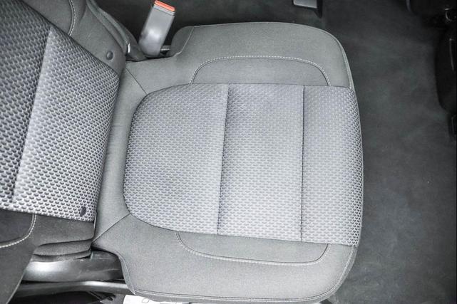 Photo of 2023 Ebony Twilight Metallic GMC Acadia