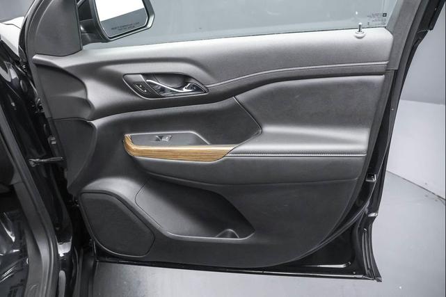Photo of 2023 Ebony Twilight Metallic GMC Acadia