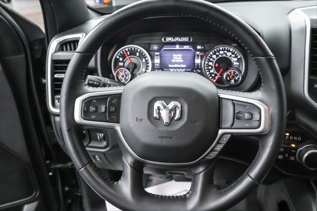 Photo of 2022 Diamond Black Crystal Pearlcoat RAM 1500
