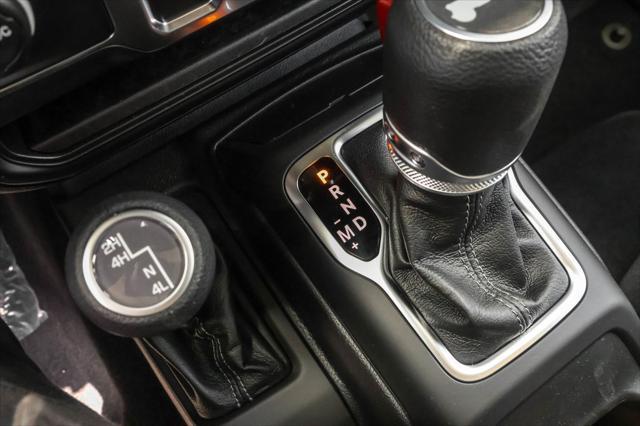 Photo of 2025 Granite Crystal Metallic Clearcoat Jeep Wrangler