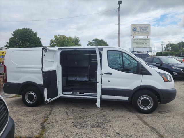 Photo of 2017 Oxford White Ford Transit-250