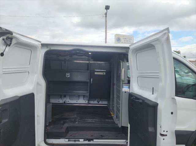 Photo of 2017 Oxford White Ford Transit-250