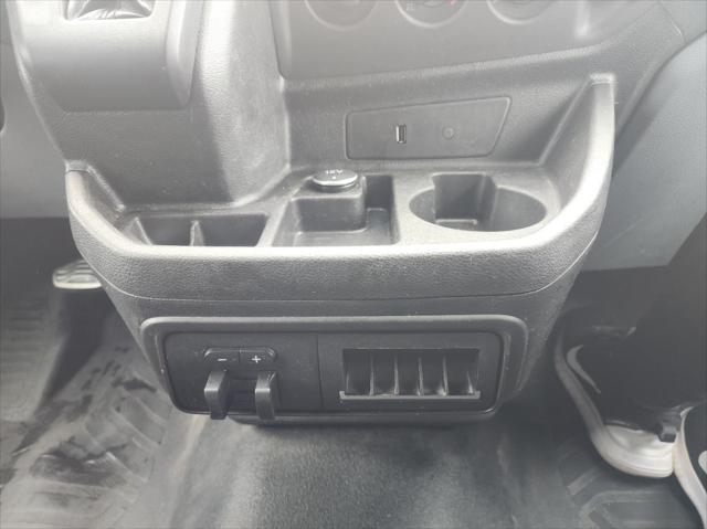 Photo of 2017 Oxford White Ford Transit-250
