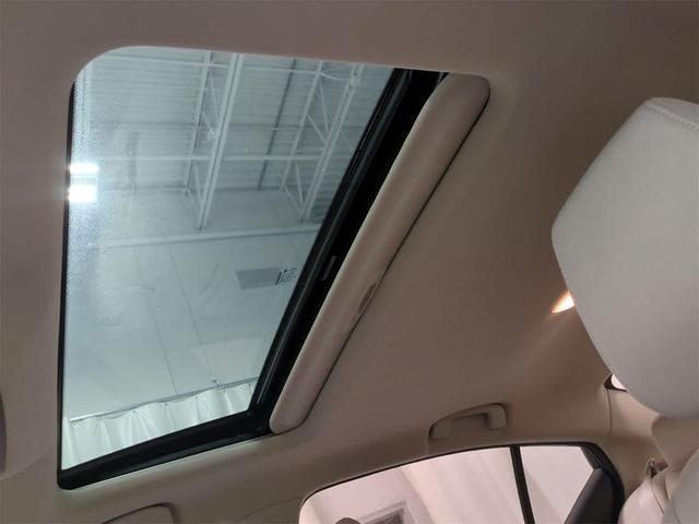 Photo of 2022 Super Black Nissan Altima
