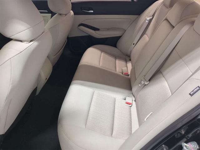 Photo of 2022 Super Black Nissan Altima