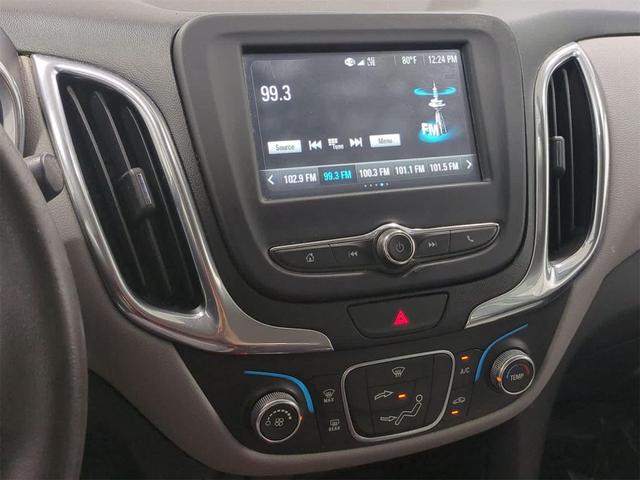 Photo of 2018 Ivy Metallic Chevrolet Equinox