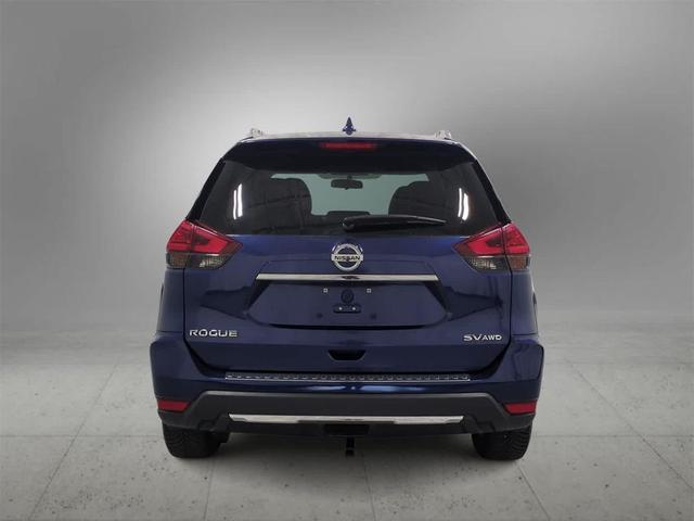 Photo of 2017 Caspian Blue Nissan Rogue