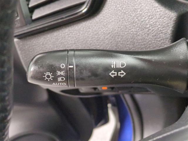 Photo of 2017 Caspian Blue Nissan Rogue