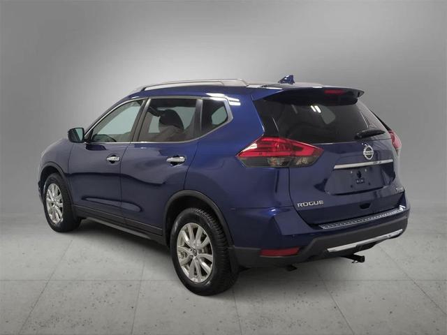 Photo of 2017 Caspian Blue Nissan Rogue