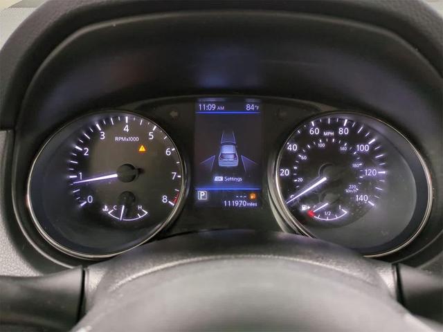 Photo of 2020 Magnetic Black Pearl Nissan Rogue