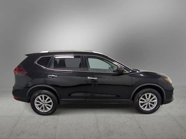 Photo of 2020 Magnetic Black Pearl Nissan Rogue