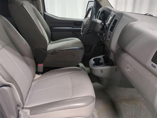 Photo of 2016 Glacier White Nissan NV Passenger NV3500 HD