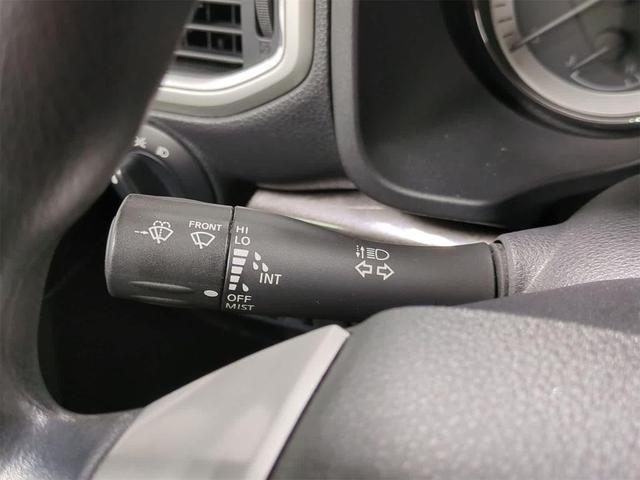 Photo of 2019 Java Metallic Nissan Titan