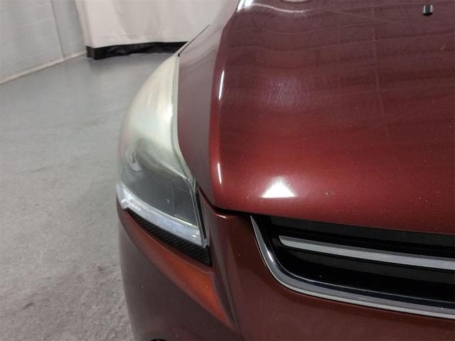 Photo of 2014 SUNSET METALLIC Ford Escape