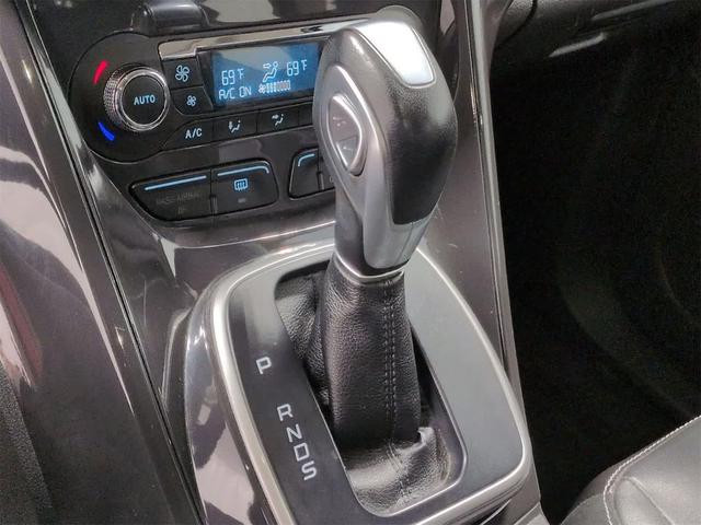Photo of 2014 SUNSET METALLIC Ford Escape