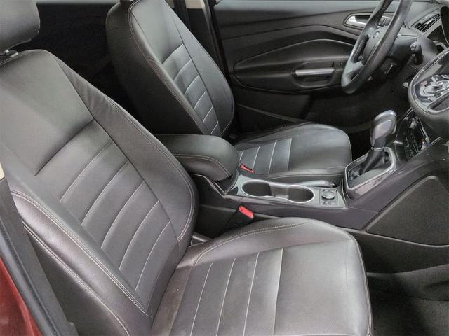 Photo of 2014 SUNSET METALLIC Ford Escape