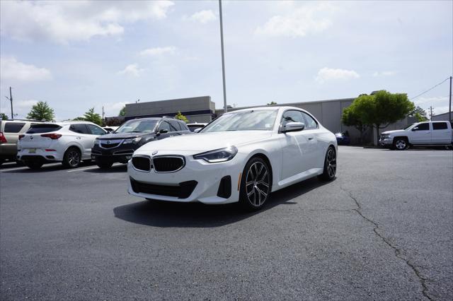 2023 BMW 230