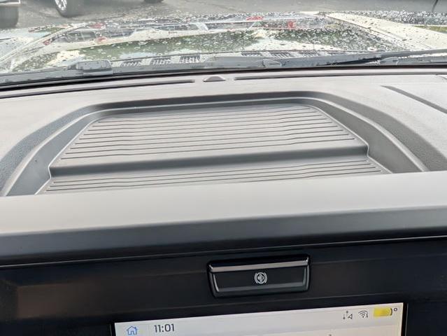 Photo of 2025 Agate Black Metallic Ford F-250