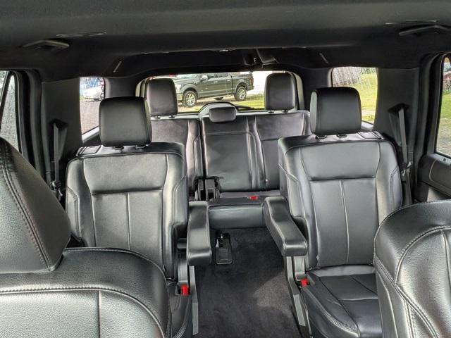 Photo of 2021 Antimatter Blue Metallic Ford Expedition