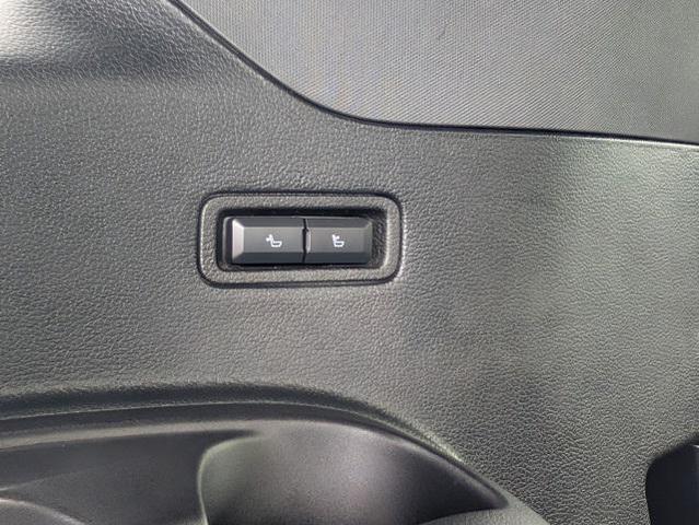Photo of 2021 Antimatter Blue Metallic Ford Expedition