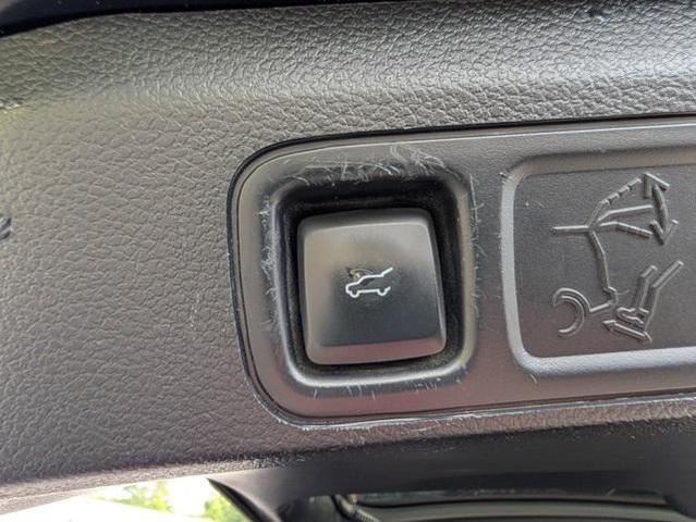 Photo of 2021 Antimatter Blue Metallic Ford Expedition