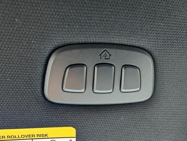 Photo of 2021 Antimatter Blue Metallic Ford Expedition